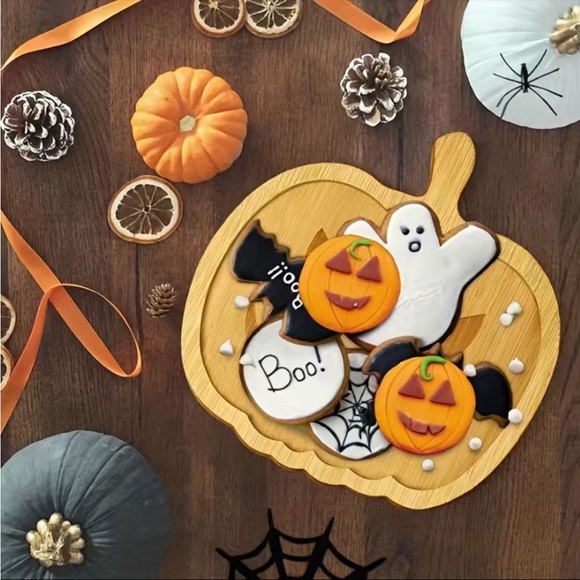 Jack o lantern wooden charcuterie board - Picture 6 of 8